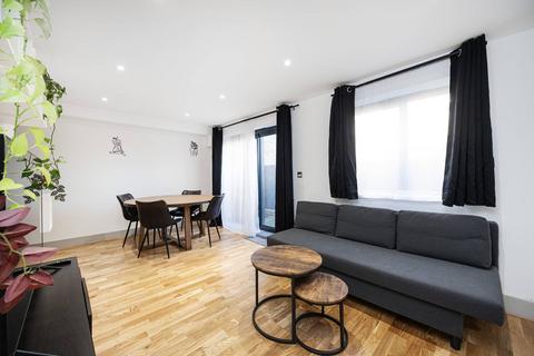 undefined, Bromehead Road, Whitechapel, LONDON, E1