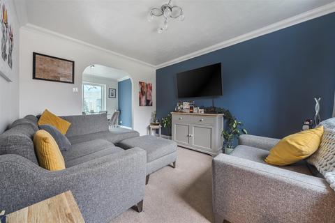 3 bedroom detached house for sale, Asgard Drive, Bedford