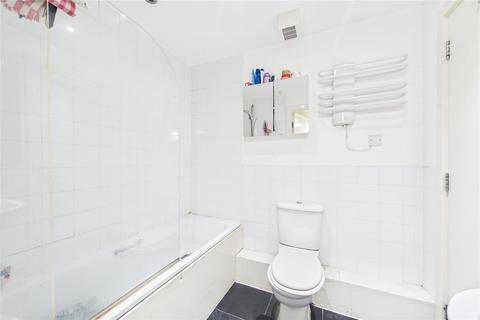 undefined, Merchants Place, Reading, Berkshire, RG1