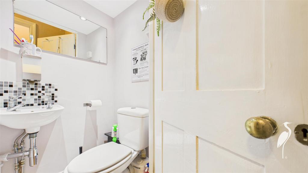 Cloakroom/WC