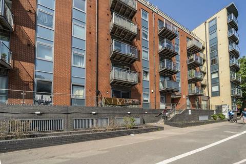 undefined, Bath Road, Slough