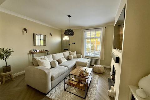 2 bedroom terraced house for sale, Clarence Road, Newport