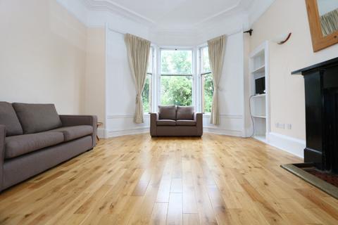 2 bedroom flat to rent, Doune Quadrant, Glasgow, G20