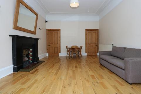 2 bedroom flat to rent, Doune Quadrant, Glasgow, G20