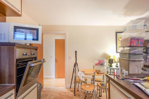 2 bedroom flat for sale, Craggs Row, Preston PR1