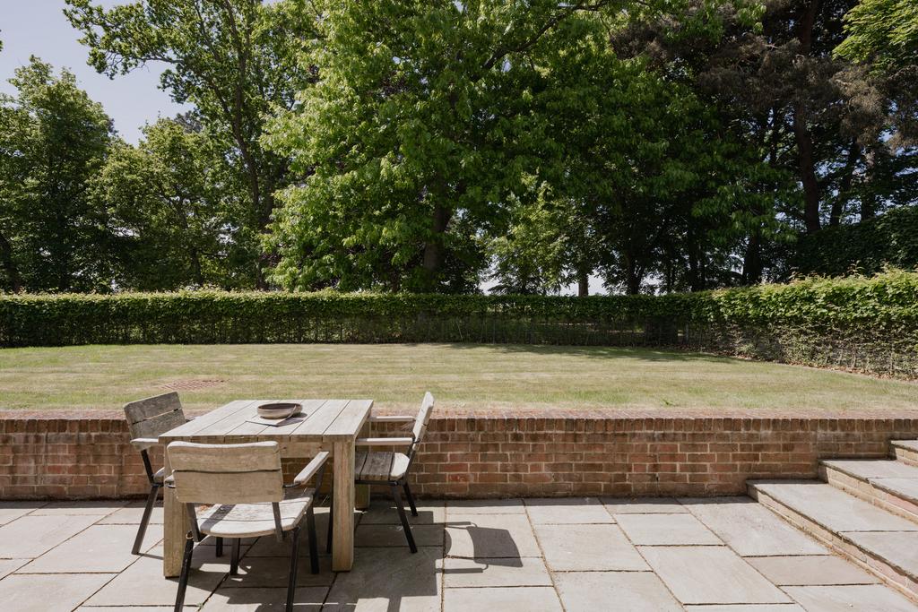 287940 - Coach House, Manor Farm, Brancaster-34...