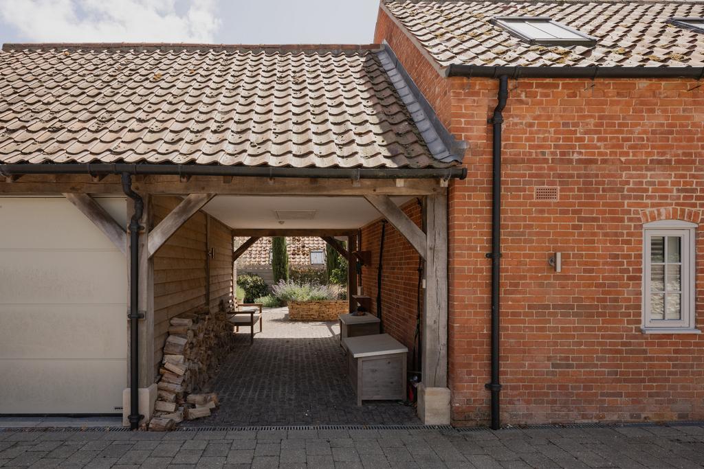 287949 - Coach House, Manor Farm, Brancaster-43...
