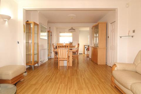 undefined, Princes Avenue, Enfield