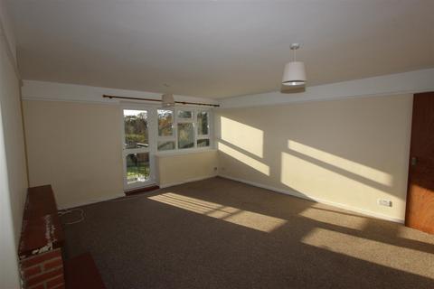 3 bedroom flat for sale, Hyde Park Avenue, Winchmore Hill