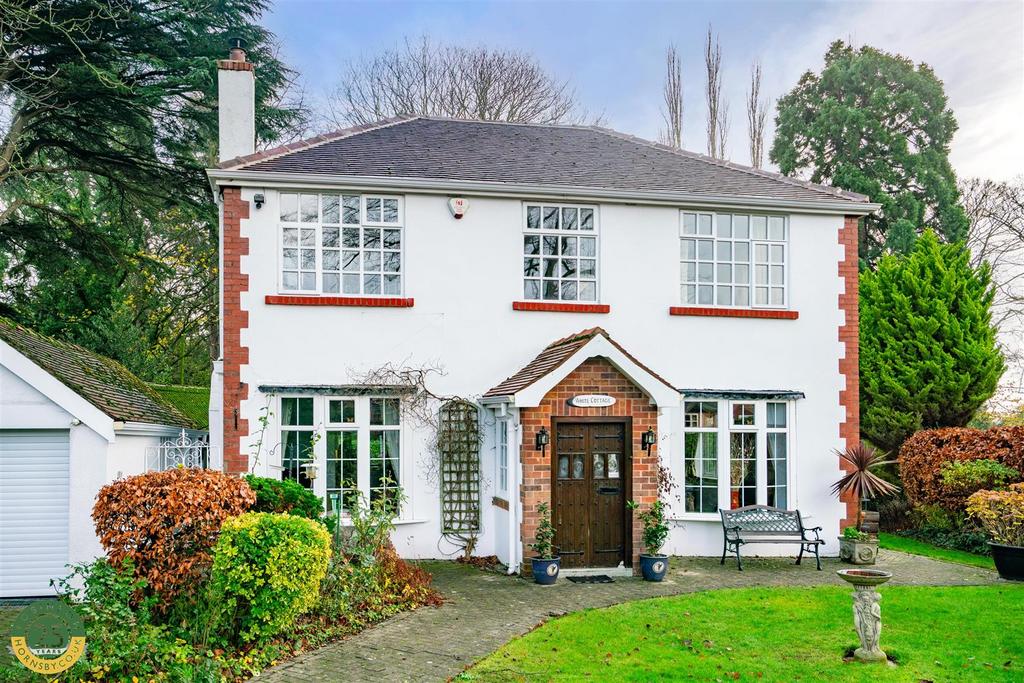 Front of Property  3.jpg