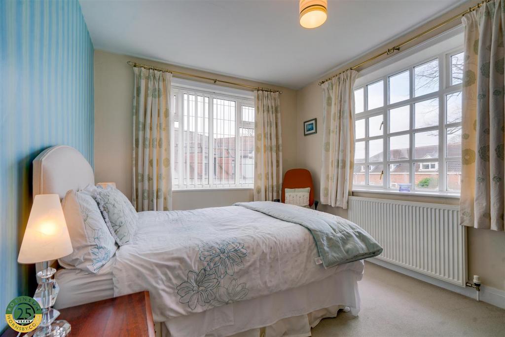 Bedroom 2- 1.jpg