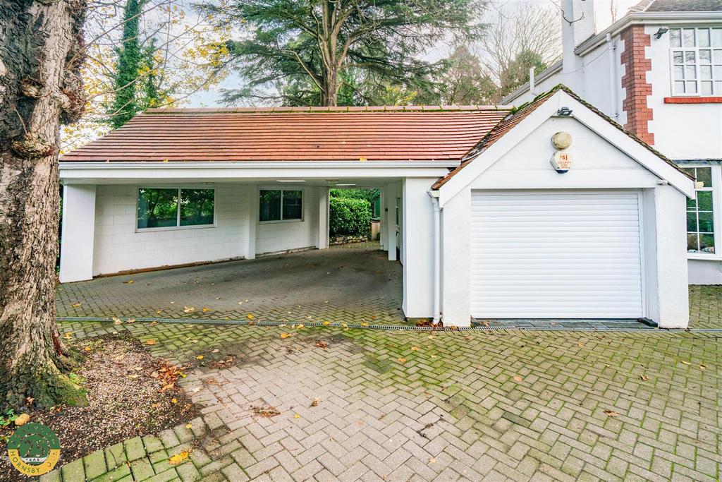 Garage Area.jpg