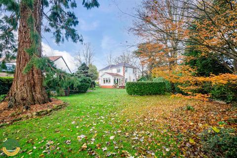 4 bedroom detached house for sale, Park Drive, Sprotbrough, Doncaster