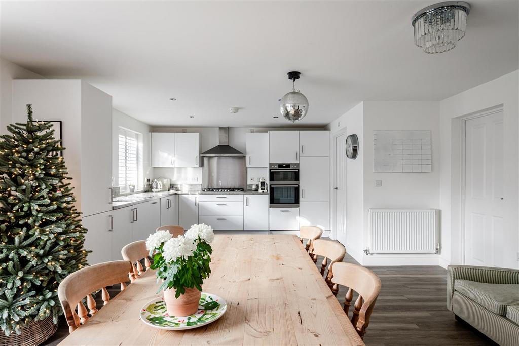 Cleavers Avenue-2.jpg