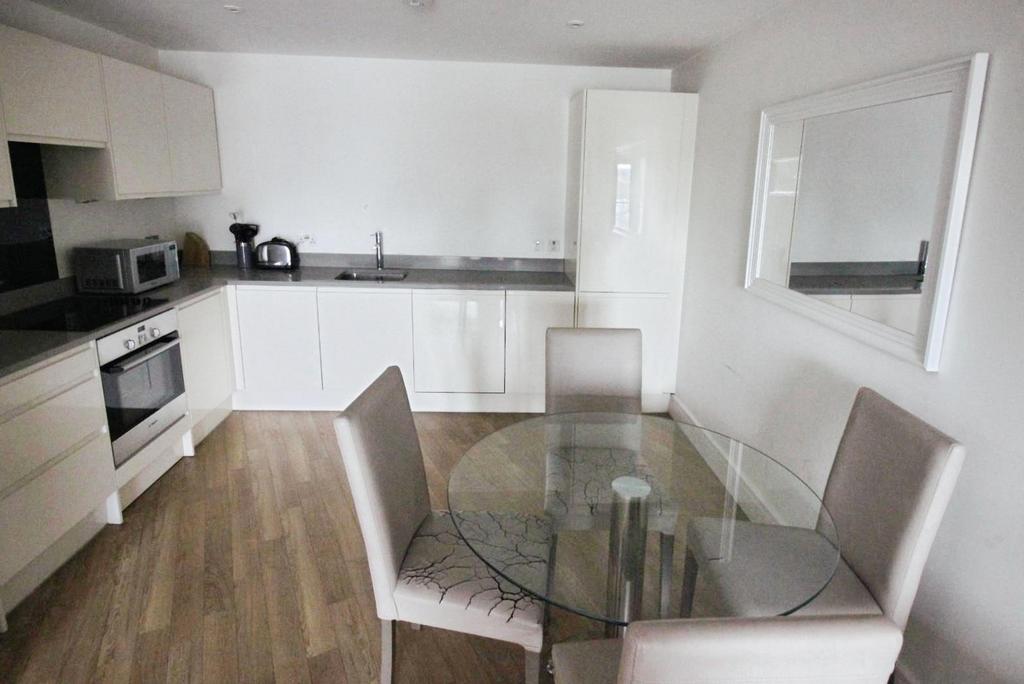 Ee05a9b3-KITCHEN 20 END.JPG