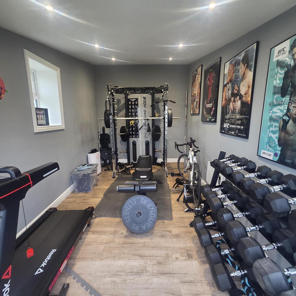 Garage/Gym 1
