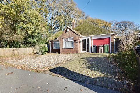 2 bedroom detached bungalow for sale, Greenways, Bexhill-On-Sea