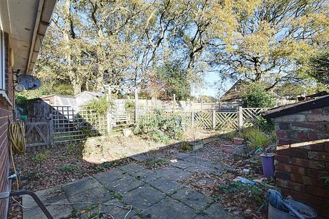 2 bedroom detached bungalow for sale, Greenways, Bexhill-On-Sea