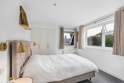 undefined, Parkhill Walk, Belsize Park NW3