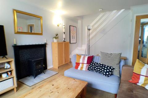 2 bedroom semi-detached house for sale, Grizedale Grove, Bingham, Nottingham