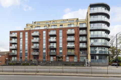 Bath Road, Slough