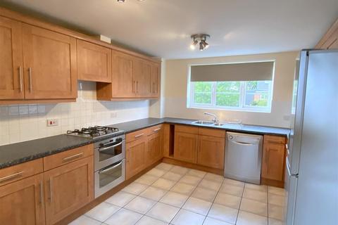 4 bedroom end of terrace house for sale, Lady Smock Close, Northampton NN4