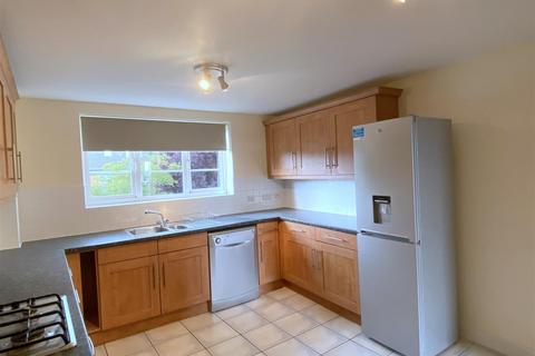 4 bedroom end of terrace house for sale, Lady Smock Close, Northampton NN4