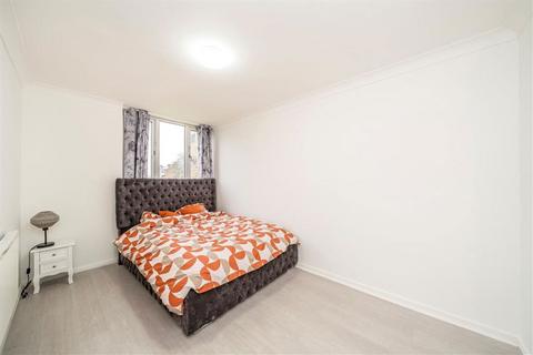 undefined, Casterbridge Road, London SE3