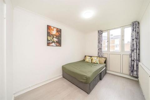 undefined, Casterbridge Road, London SE3