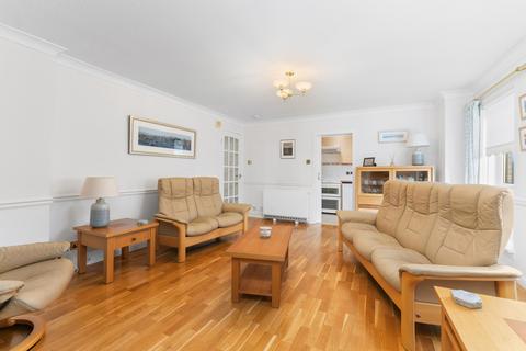 3 bedroom flat for sale, 7/6 Keeper's Gate, Duddingston Mills, Edinburgh, EH8 7TU