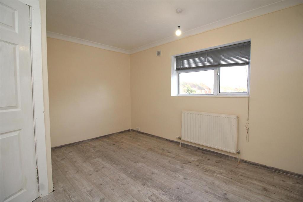Bedroom 2 .JPG