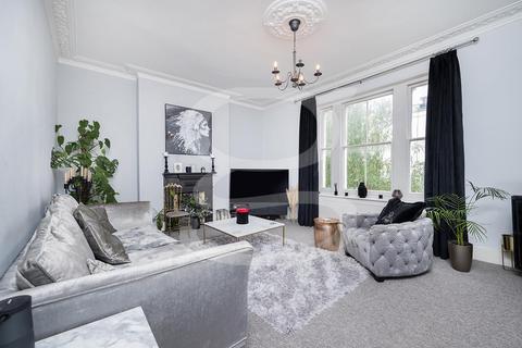 Boundary Road, London, NW8