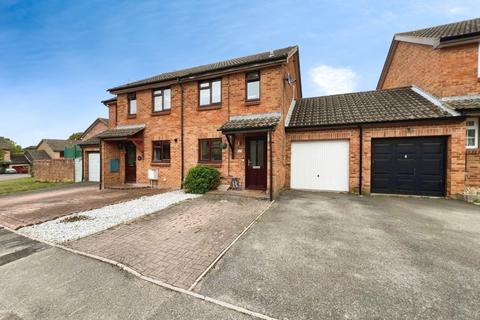 undefined, Jubilee Close, Cam, Dursley, GL11 5JQ