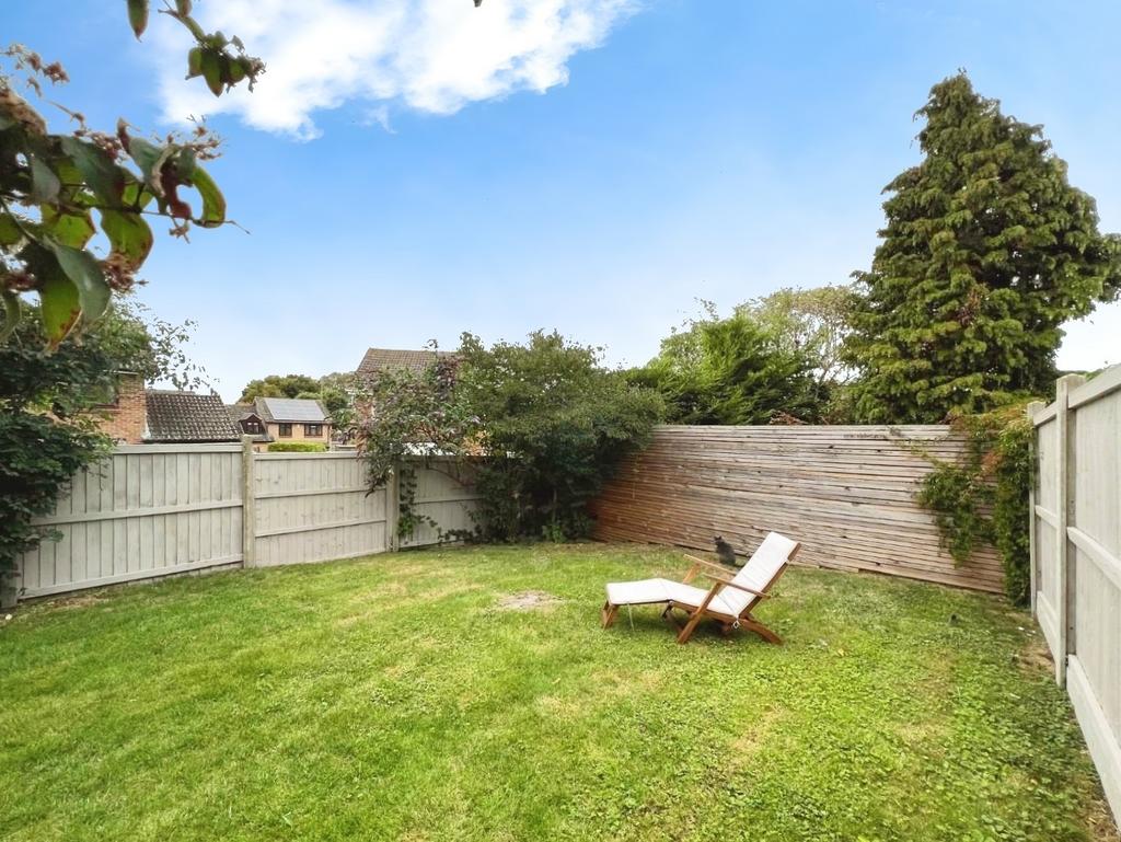 Pbox-garden-326117.jpg