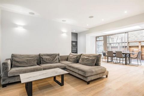 2 bedroom flat to rent, Harcourt Terrace, London SW10