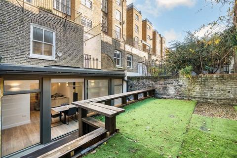 2 bedroom flat to rent, Harcourt Terrace, London SW10
