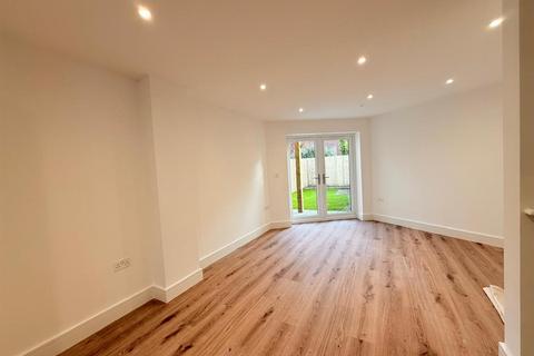 undefined, Princes Road, Ferndown