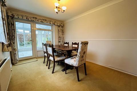 undefined, 70 Woodfield Heights, Tettenhall, Wolverhampton