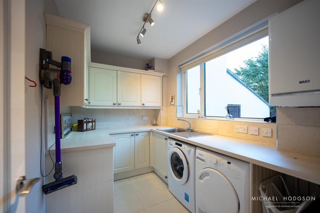 Elmwood - Warden Law Lane-19.jpg