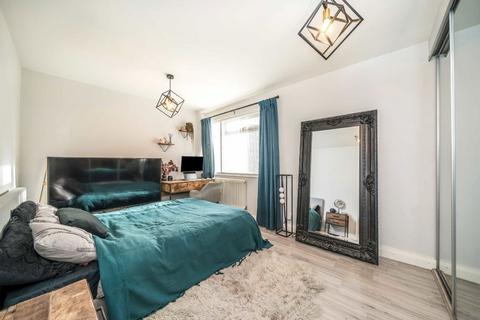 undefined, Telford Avenue, London SW2