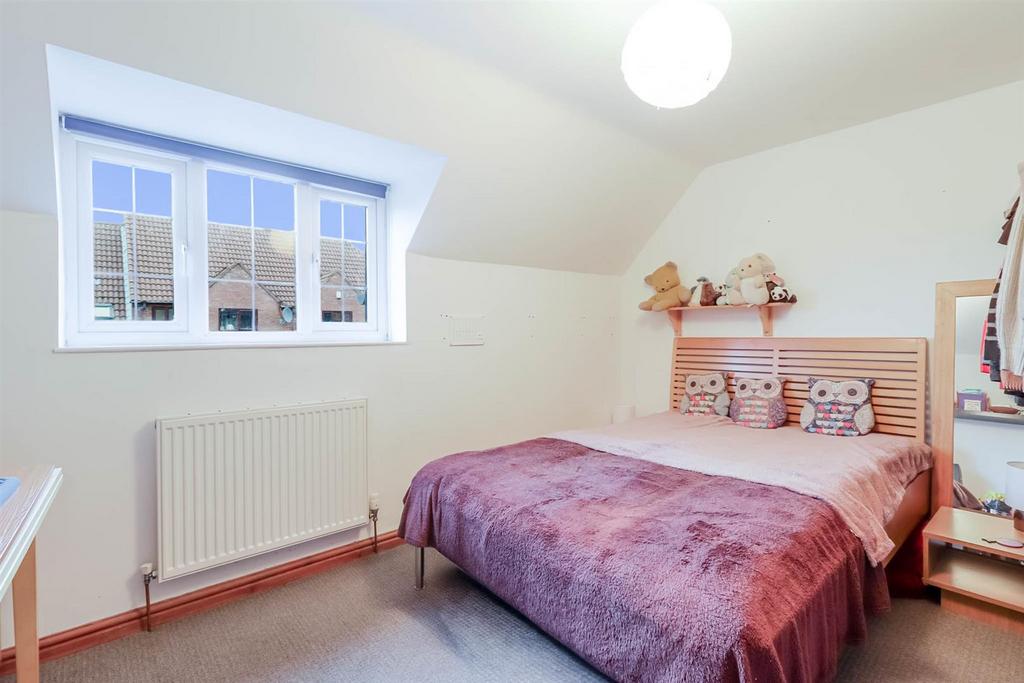 Two-bed-house-Hatherley (13).jpg