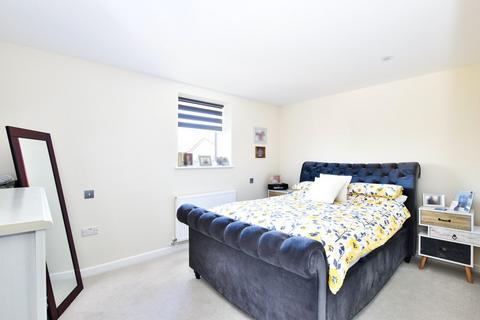 undefined, St Peters Court, Chalfont St Peter SL9