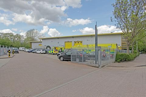 Warehouse to rent, 6 South Cres London E16 4SR