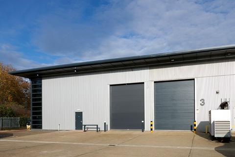 Warehouse to rent, Unit 4 Datapoint London E16 4