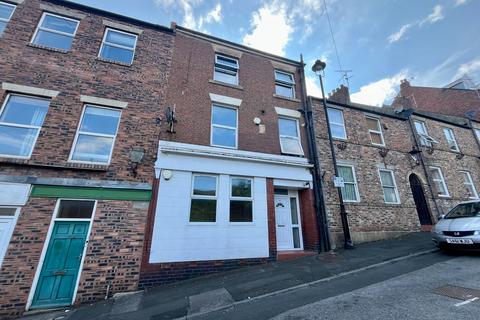 2 bedroom flat to rent, Bedford Street, North Shields NE29