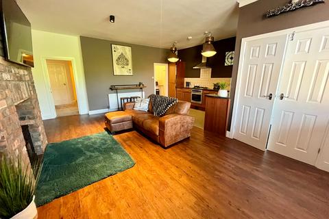 2 bedroom flat to rent, Bedford Street, North Shields NE29