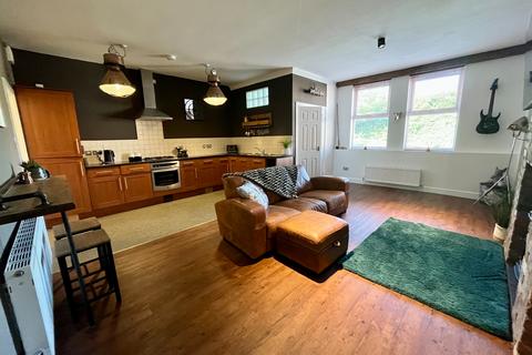 2 bedroom flat to rent, Bedford Street, North Shields NE29