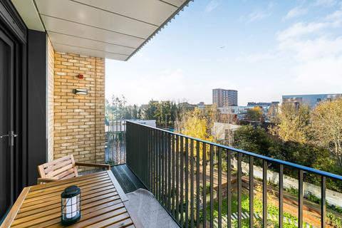 undefined, High Street, Staines-upon-Thames, Surrey, TW18