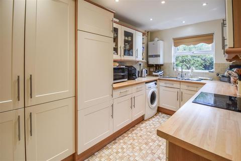 3 bedroom detached house for sale, Moorescroft, Kelvedon Hatch, Brentwood