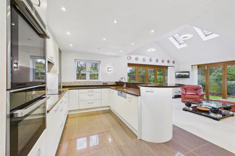 3 bedroom detached bungalow for sale, On Hill, Swanland